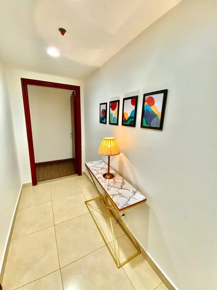 Luxury 2.5 Bed Apartment with Balcony – Gold Crest Mall — photo 2