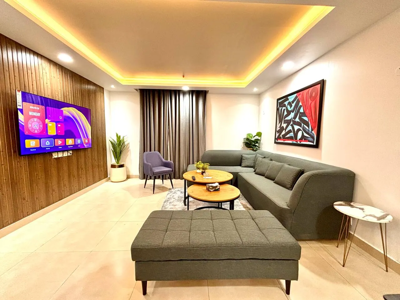 2.5 Bed Penthouse with Balcony, 14th Floor – Gold Crest Mall — photo 4
