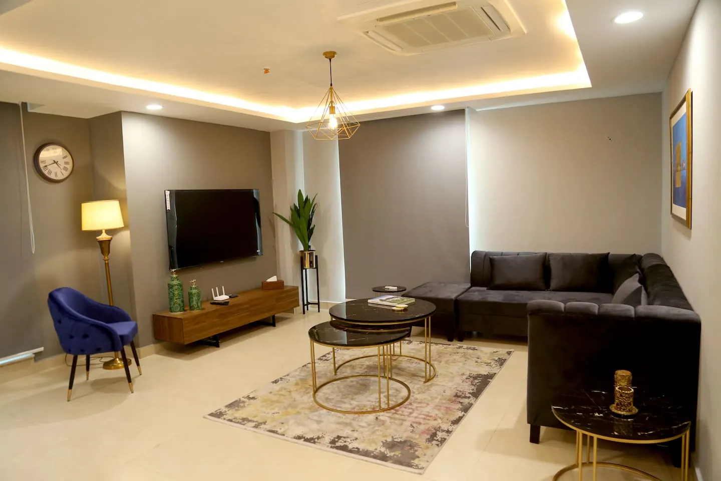 Skyline View Penthouse – Gold Crest Mall, DHA — photo 5
